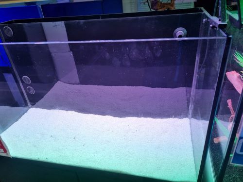 Yubu Aquarium and Cabinet Set - Image 4