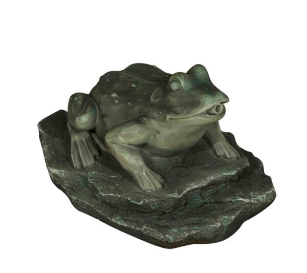 Frog on Lilypad Water Spitter Feature